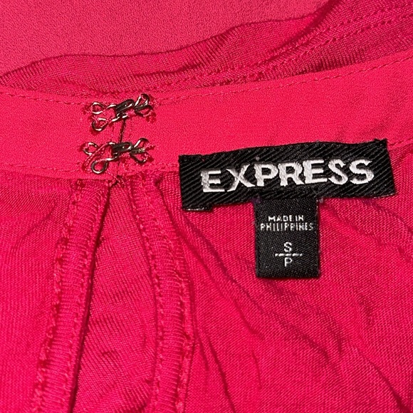 Express Top 💕 - Picture 5 of 6